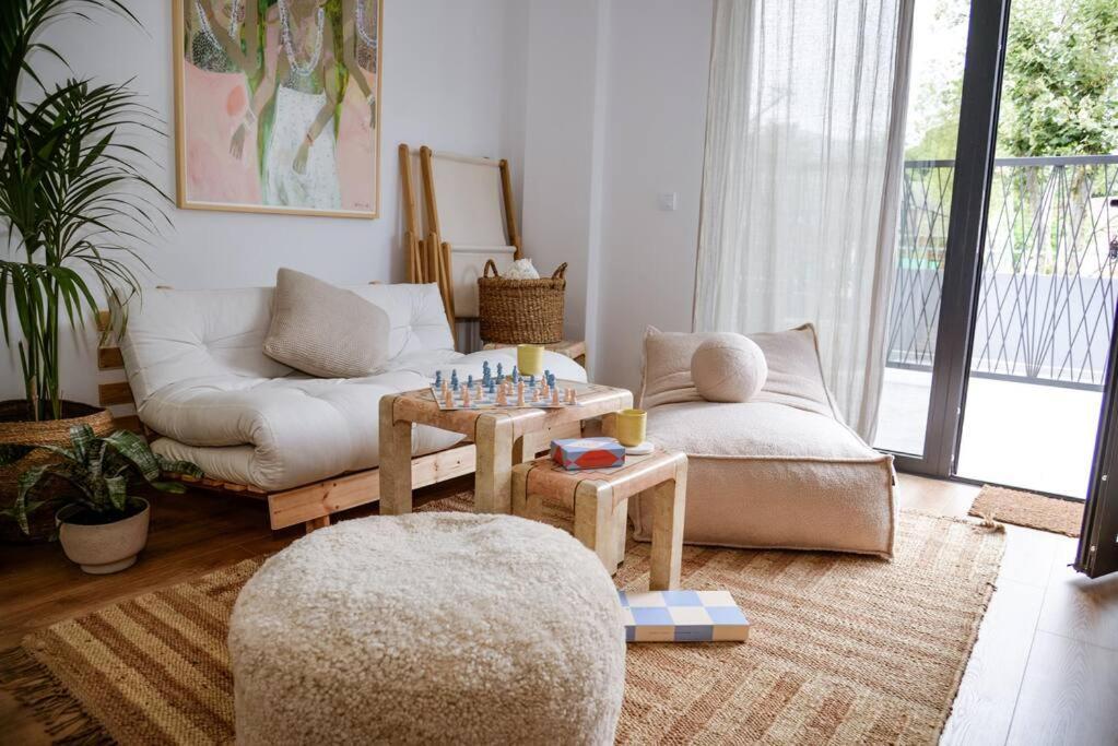 Mini Condo 2 Dl - Studio With A Private Patio Donja Lastva Exterior photo